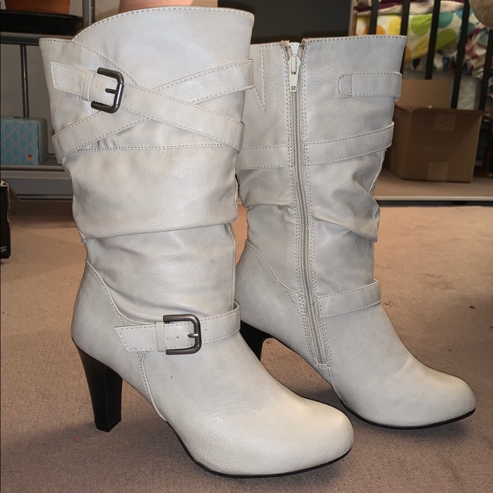 High heeled boots